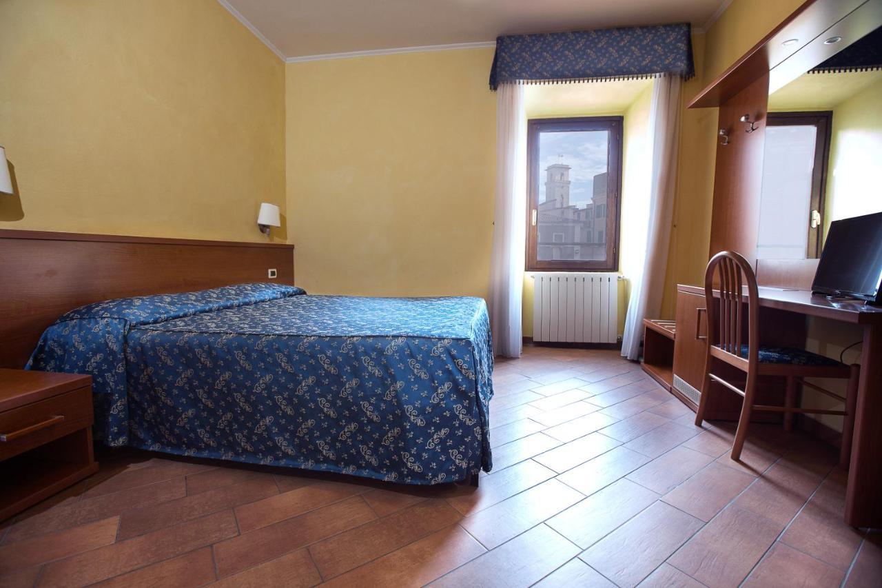 Albergo Dei Leoni Monterotondo (Lazio) Exterior foto